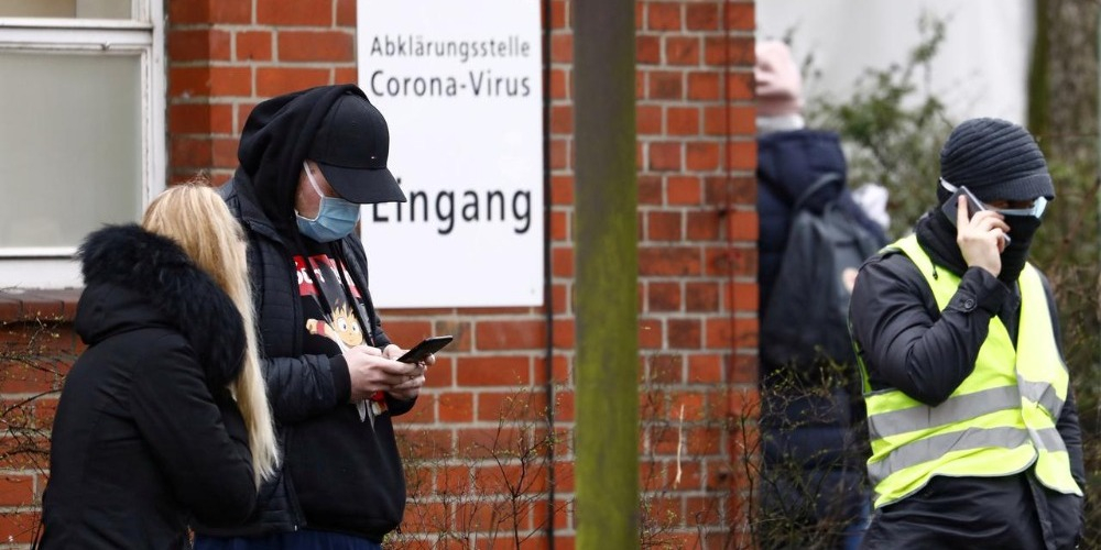 Alman hükümetinin, bu sebeple büyük miktarda domuz eti ihraç edilen Çin ve Avrupa gibi diğer ülkelerin yönetimleriyle temasa geçtiği bildirildi.