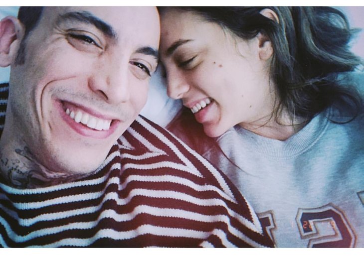 11 Temmuz 2018'de dünya evine giren çift, anne-baba olmaya hazırlanıyor.