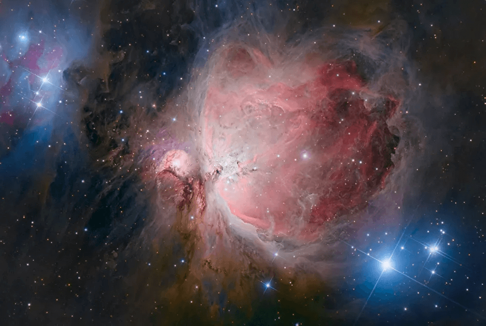 2020 ND Fotoğraf Yarışması'nın Profesyoneller Yılın Özel Fotoğrafçısı Ödülünü kazanan İtalyan fotoğrafçı Luca Fornaciari'nin Uzay Fotoğraf Sanatı isimli fotoğraf serisinden bir karesi