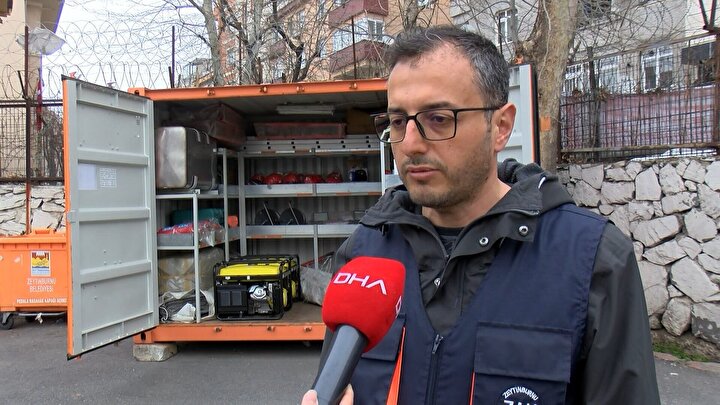 İlk müdahaleyi erken başlatmak için bir avantaj Okuyucu, herkesin temel bir afet farkındalık eğitimi alması gerektiğini söyleyerek,