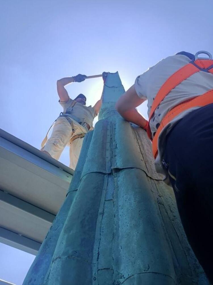 Ada bünyesinde gerçekleşen tahkim güçlendirme ve kule-kale mahallerindeki diğer imalatlar koordineli olarak devam edilmektedir