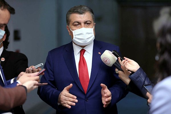 Fahrettin Koca'dan önemli açıklamalar