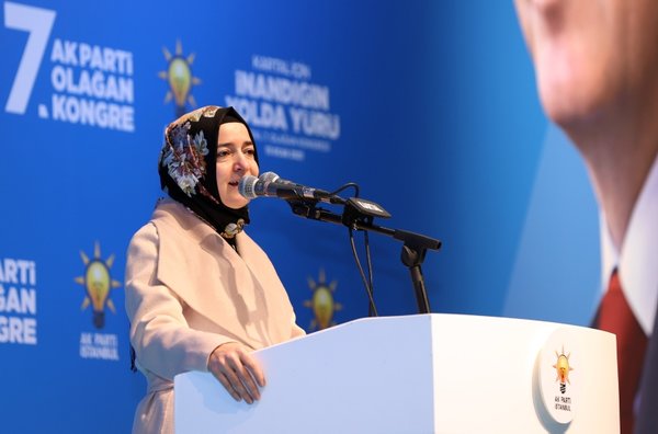 Fatma Betül Sayan Kaya