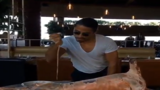 Nusret'in tepki çeken görüntüleri!