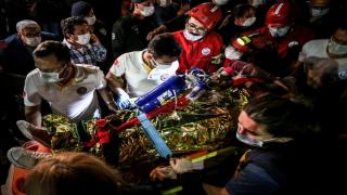 İzmir deprem bölgesinden arama-kurtarma görüntüleri