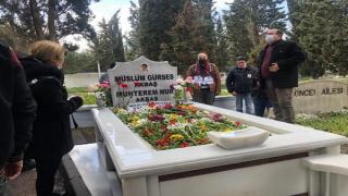 Müslüm Gürses mezarı başında anıldı
