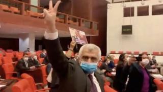 Ömer Faruk Gergerlioğlu'ndan skandal PYD sloganı!