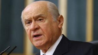 Devlet Bahçeli'den Abdurrahim Karakoç şiiri