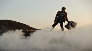Gece gündüz nöbet tutarak bu işi yapıyorlar