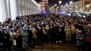 Rusya'da savaş karşıtı gösteriler: 47 kentte halk sokaklara döküldü
