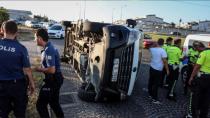 Bursa'da servis aracı devrildi: 8 yaralandı