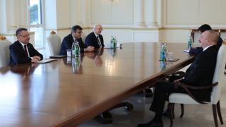 Aliyev'in Togg heyecanı: 2. ve 3. aracı biz sipariş ettik