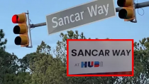 Aziz Sancar'ın soyadı ABD'de caddeye verildi