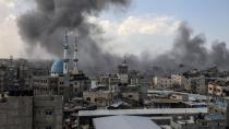 Ateşkes tartışmaları sürerken İsrail Refah'a saldırı başlattı