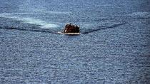 FACİA!.. Atlas Okyanusu'nda göçmen teknesi battı, 51 kayıp!..