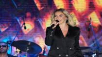 AK Parti’li İnan’dan Hadise’ye sert tepki: Vah zavallı vah